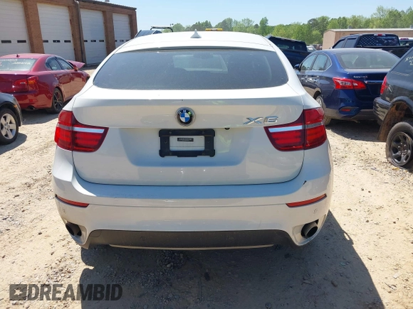 2014 BMW X6 xDrive35i with VIN 5UXFG2C53E0C44047, listed as a IAAI auction lot 42057685 with 145,912 mi miles. Bid and sale history available at carsss.com. Image 16.