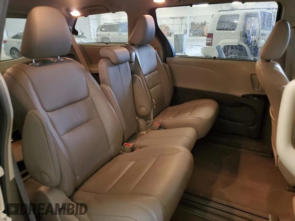 2017 Toyota Sienna XLE Auto Access Seat с VIN 5TDYZ3DC0HS849195, выставлен на аукционе Copart как лот 57524145 с пробегом 78 979 миль миль и Списание • Salvage title. История ставок и продаж доступна на DreamBid. Изображение 11.