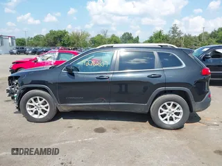 2016 Jeep Cherokee Latitude с VIN 1C4PJMCSXGW155050, выставлен на аукционе IAAI как лот 42782107 с пробегом 138 437 миль миль и . История ставок и продаж доступна на DreamBid. Изображение 14.