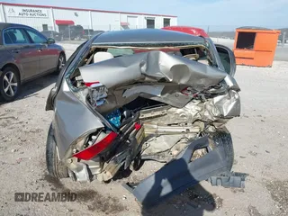 2004 Honda Civic LX with VIN 2HGES15534H590143, listed as a IAAI auction lot 41822593 with 270,820 mi miles. Bid and sale history available at carsss.com. Image 16.