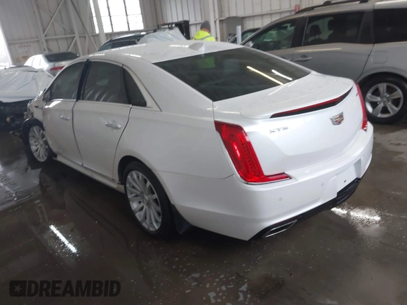 2018 Cadillac XTS Luxury z VIN 2G61M5S38J9156679, wystawiony jako IAAI lot #41574733 z przebiegiem 65 637 mil mil oraz . Historia ofert i sprzedaży dostępna na DreamBid. Obrazek 3.