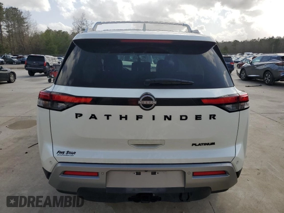 2023 Nissan Pathfinder Platinum z VIN 5N1DR3DGXPC272592, wystawiony jako Copart lot #46348395 z przebiegiem 27 669 mil mil oraz Szkoda całkowita • Salvage title. Historia ofert i sprzedaży dostępna na DreamBid. Obrazek 6.