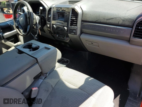 2019 Ford F-350 XL with VIN 1FT8X3B60KEC86911, listed as a Copart auction lot 62609834 with 48,549 mi miles and Salvage title. Bid and sale history available at DreamBid. Image 8.