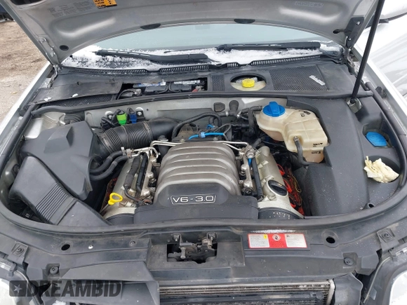 2002 Audi A6 3.0L with VIN WAULT64BX2N030130, listed as a IAAI auction lot 41626716 with 268,236 mi miles. Bid and sale history available at carsss.com. Image 10.