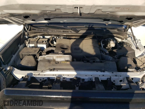 2022 Toyota Tundra 2WD SR with VIN 5TFKB5AB7NX010541, listed as a Copart auction lot 73222094 with 44,079 mi miles and Salvage Title. Bid and sale history available at carsss.com. Image 12.