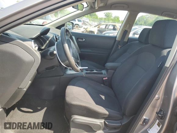 2011 Nissan Rogue S z VIN JN8AS5MT7BW170862, wystawiony jako Copart lot #60115195 z przebiegiem Nie podano mil oraz Szkoda całkowita • Salvage title. Historia ofert i sprzedaży dostępna na DreamBid. Obrazek 7.