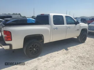 2013 Chevrolet Silverado 1500 LT with VIN 3GCPCSE04DG203551, listed as a Copart auction lot 80787474 with 211,558 mi miles and Salvage Title. Bid and sale history available at DreamBid. Image 3.