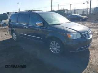 2012 Chrysler Town & Country Touring-L with VIN 2C4RC1CG4CR124800, listed as a IAAI auction lot 41841151 with 163,787 mi miles. Bid and sale history available at carsss.com. Image 1.