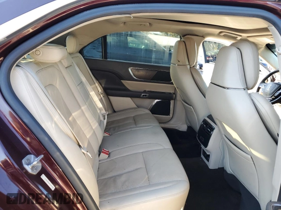 2019 Lincoln Continental Select with VIN 1LN6L9TK8K5600303, listed as a Copart auction lot 77000084 with 35,510 mi miles and Salvage Title. Bid and sale history available at carsss.com. Image 11.