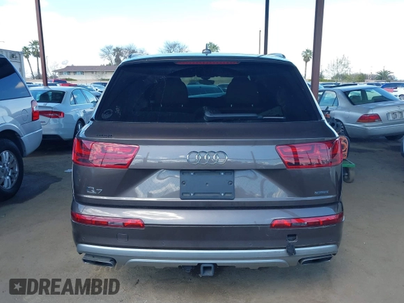 2018 Audi Q7 Premium Plus z VIN WA1LHAF79JD044647, wystawiony jako IAAI lot #41666009 z przebiegiem 60 087 mil mil oraz . Historia ofert i sprzedaży dostępna na DreamBid. Obrazek 16.