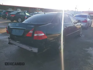 2005 Lexus LS 430 with VIN JTHBN36F855005771, listed as a IAAI auction lot 41233919 with 273,798 mi miles. Bid and sale history available at carsss.com. Image 4.