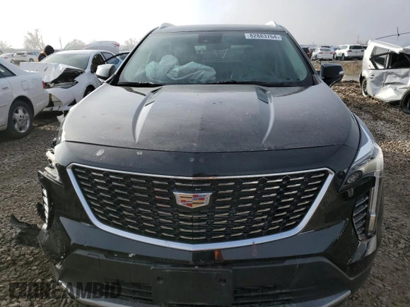 2021 Cadillac XT4 AWD Premium Luxury with VIN 1GYFZDR40MF080166, listed as a Copart auction lot 82883764 with 27,793 mi miles and Salvage Title. Bid and sale history available at carsss.com. Image 5.