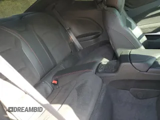 2023 Chevrolet Camaro ZL1 z VIN 1G1FK1R64P0157342, wystawiony jako Copart lot #50989355 z przebiegiem 4114 mil mil oraz Szkody całkowita. Historia ofert i sprzedaży dostępna na DreamBid. Obrazek 10.