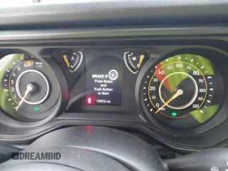 2024 Jeep Wrangler Sport S z VIN 1C4PJXDNXRW253072, wystawiony jako IAAI lot #41878513 z przebiegiem 15 976 mil mil oraz . Historia ofert i sprzedaży dostępna na DreamBid. Obrazek 7.