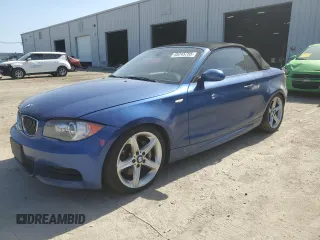 2009 BMW 1 Series 135i with VIN WBAUN93509VK40788, listed as a Copart auction lot 45245755 with 160,330 mi miles and Salvage Title. Bid and sale history available at DreamBid. Image 1.