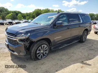 2022 Chevrolet Suburban LT z VIN 1GNSKCKT1NR288858, wystawiony jako Copart lot #56998095 z przebiegiem 96 859 mil mil oraz Szkoda całkowita • Salvage title. Historia ofert i sprzedaży dostępna na DreamBid. Obrazek 1.