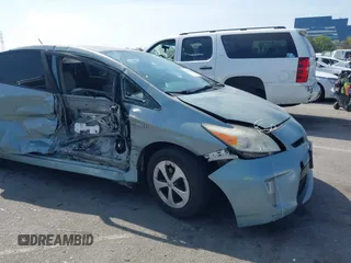 2015 Toyota Prius Four with VIN JTDKN3DU5F1961737, listed as a IAAI auction lot 42082317 with 253,254 mi miles. Bid and sale history available at carsss.com. Image 6.