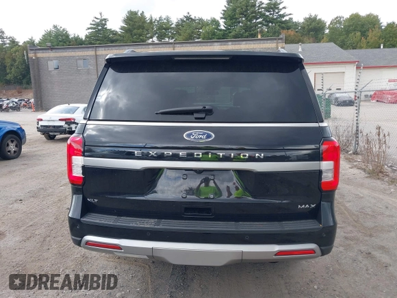 2024 Ford Expedition Max XLT with VIN 1FMJK1J86REA27207, listed as a IAAI auction lot 40331929 with 25,951 mi miles and . Bid and sale history available at DreamBid. Image 16.