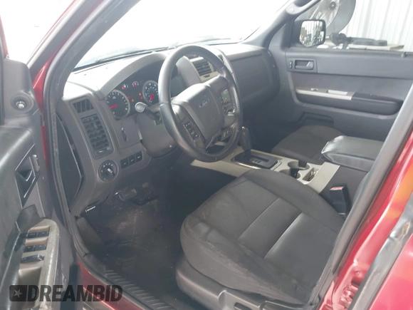 2012 Ford Escape XLT with VIN 1FMCU0D78CKB62021, listed as a IAAI auction lot 42684584 with 199,666 mi miles and . Bid and sale history available at DreamBid. Image 5.