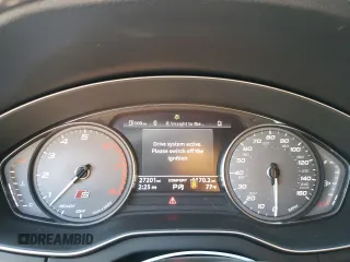2022 Audi SQ5 Premium with VIN WA1A4AFY3N2043006, listed as a Copart auction lot 49631834 with 27,201 mi miles and . Bid and sale history available at DreamBid. Image 9.
