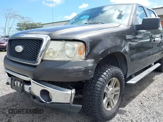 2007 Ford F-150 XLT with VIN 1FTPW14V97FB81907, listed as a IAAI auction lot 41680068 with 197,005 mi miles. Bid and sale history available at carsss.com. Image 6.