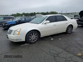 2008 Cadillac DTS 1SA z VIN 1G6KD57Y48U178829, wystawiony jako Copart lot #56669235 z przebiegiem 118 380 mil mil oraz Szkody całkowita. Historia ofert i sprzedaży dostępna na DreamBid. Obrazek 1.
