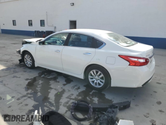2016 Nissan Altima S with VIN 1N4AL3AP6GN389030, listed as a Copart auction lot 49733305 with 130,879 mi miles and Salvage Title. Bid and sale history available at carsss.com. Image 2.