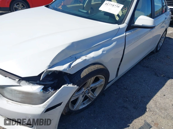 2014 BMW 3 Series 320i with VIN WBA3B1C59EP678908, listed as a IAAI auction lot 41774738 with 143,975 mi miles. Bid and sale history available at carsss.com. Image 6.