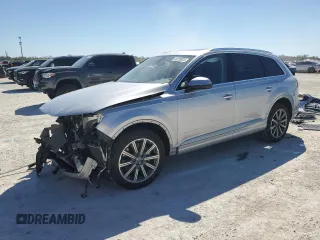 2018 Audi Q7 Premium Plus with VIN WA1LAAF74JD042230, listed as a Copart auction lot 48728025 with 65,699 mi miles and Non Repairable. Bid and sale history available at carsss.com. Image 1.