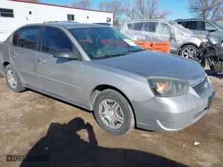 2007 Chevrolet Malibu LS w/1FL with VIN 1G1ZS58F77F243053, listed as a IAAI auction lot 41688144 with 161,569 mi miles. Bid and sale history available at carsss.com. Image 1.