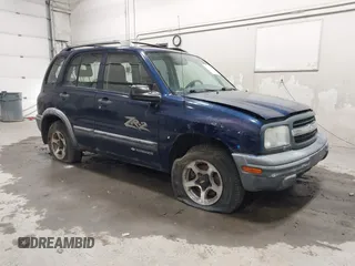 2002 Chevrolet Tracker ZR2 with VIN 2CNBJ734026920536, listed as a IAAI auction lot 42459119 with 164,574 mi miles and . Bid and sale history available at DreamBid. Image 1.