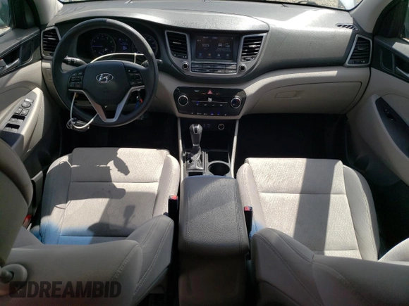 2018 Hyundai Tucson SEL z VIN KM8J3CA4XJU716201, wystawiony jako Copart lot #56790405 z przebiegiem 107 639 mil mil oraz Szkoda całkowita • Salvage title. Historia ofert i sprzedaży dostępna na DreamBid. Obrazek 8.