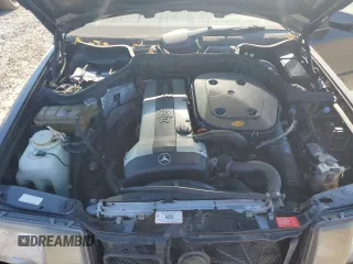 1991 Mercedes-Benz 300 300CE with VIN WDBEA51D4MB435873, listed as a Copart auction lot 76500764 with 143,880 mi miles and Salvage Title. Bid and sale history available at carsss.com. Image 11.