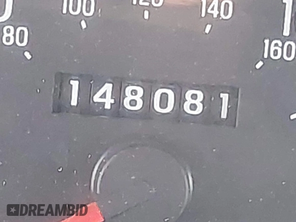 2000 Ford Crown Victoria Police Interceptor z VIN 2FAFP71W9YX149303, wystawiony jako IAAI lot #41888402 z przebiegiem 148 081 mil mil oraz . Historia ofert i sprzedaży dostępna na DreamBid. Obrazek 7.