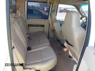 2008 Ford Super Duty F-250 SRW XL with VIN 1FTSW21R88ED53164, listed as a IAAI auction lot 42054260 with 357,550 mi miles. Bid and sale history available at carsss.com. Image 8.