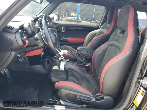 2019 MINI Hardtop John Cooper Works with VIN WMWXM9C50K2H81141, listed as a Copart auction lot 54314365 with 38,440 mi miles and Non Repairable. Bid and sale history available at DreamBid. Image 7.