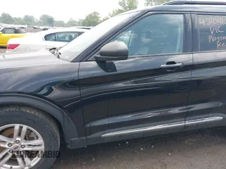 2022 Ford Explorer XLT с VIN 1FMSK8DH8NGA87335, выставлен на аукционе IAAI как лот 42396760 с пробегом 38 846 миль миль и . История ставок и продаж доступна на DreamBid. Изображение 14.