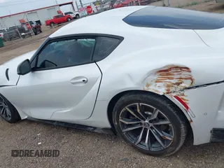 2021 Toyota Supra 2.0 with VIN WZ1DB2C0XMW043249, listed as a IAAI auction lot 42085092 with Not provided miles and . Bid and sale history available at DreamBid. Image 15.