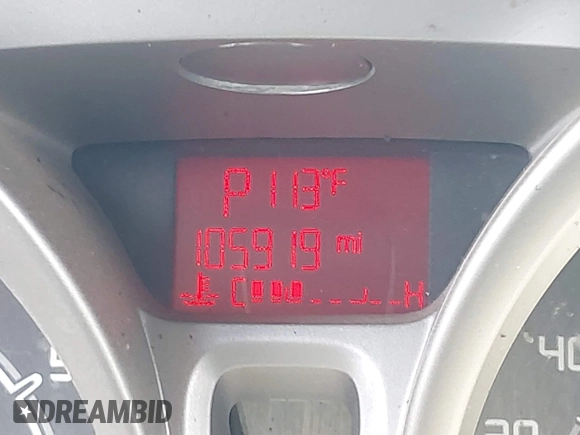 2013 Ford Fiesta SE z VIN 3FADP4BJ1DM186232, wystawiony jako IAAI lot #42304613 z przebiegiem 105 919 mil mil oraz . Historia ofert i sprzedaży dostępna na DreamBid. Obrazek 15.