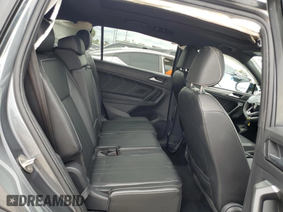 2022 Volkswagen Tiguan SE R-Line Black с VIN 3VVCB7AX1NM063447, выставлен на аукционе Copart как лот 59599855 с пробегом 53 400 миль миль и На запчасти • Non repairable. История ставок и продаж доступна на DreamBid. Изображение 11.