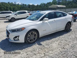 2019 Ford Fusion Titanium z VIN 3FA6P0RU5KR141358, wystawiony jako Copart lot #56948675 z przebiegiem 202 376 mil mil oraz Szkoda całkowita • Salvage title. Historia ofert i sprzedaży dostępna na DreamBid. Obrazek 1.