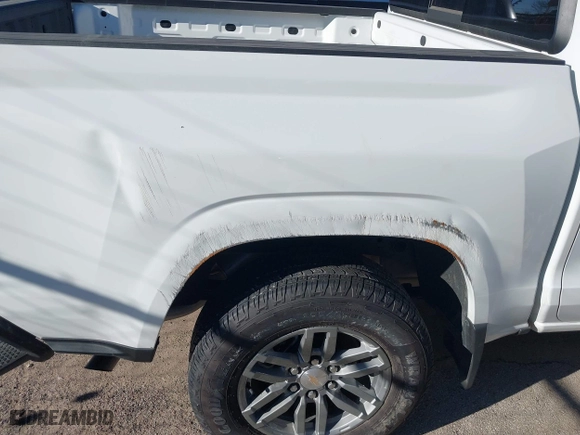 2024 Chevrolet Colorado 2WD LT with VIN 1GCPSCEK2R1168542, listed as a IAAI auction lot 41705157 with 1 mi miles. Bid and sale history available at carsss.com. Image 6.