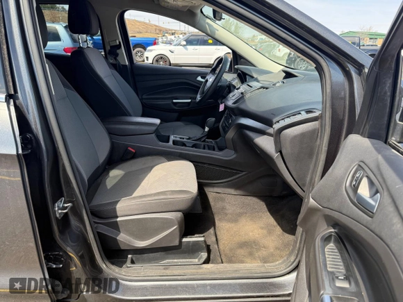 2017 Ford Escape SE with VIN 1FMCU9GD9HUE88475, listed as a Copart auction lot 53399055 with 139,361 mi miles and Clean Title. Bid and sale history available at carsss.com. Image 5.