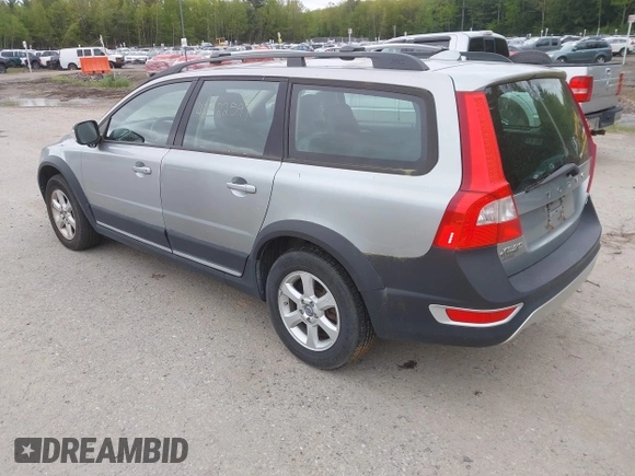 2008 Volvo XC70 z VIN YV4BZ982381032906, wystawiony jako IAAI lot #42322597 z przebiegiem 164 399 mil mil oraz . Historia ofert i sprzedaży dostępna na DreamBid. Obrazek 3.