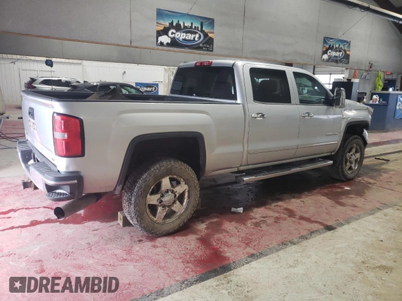 2015 GMC Sierra 2500HD SLT with VIN 1GT12ZE8XFF118001, listed as a Copart auction lot 47244475 with 119,962 mi miles and Salvage title. Bid and sale history available at DreamBid. Image 3.