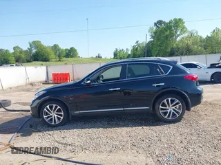 2017 Infiniti QX50 z VIN JN1BJ0RP6HM381642, wystawiony jako IAAI lot #42053175 z przebiegiem Nie podano mil oraz . Historia ofert i sprzedaży dostępna na DreamBid. Obrazek 14.