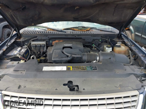 2003 Ford Expedition Eddie Bauer with VIN 1FMFU17L53LC37991, listed as a IAAI auction lot 42632604 with 362,014 mi miles and . Bid and sale history available at DreamBid. Image 10.