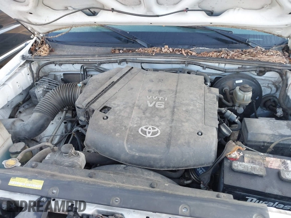 2010 Toyota Tacoma PreRunner with VIN 3TMJU4GN4AM100621, listed as a IAAI auction lot 41786994 with 222,327 mi miles and . Bid and sale history available at DreamBid. Image 10.