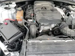 2017 Chevrolet Camaro 1LT z VIN 1G1FB3DX6H0135646, wystawiony jako Copart lot #82058905 z przebiegiem 76 480 mil mil oraz Szkoda całkowita • Salvage title. Historia ofert i sprzedaży dostępna na DreamBid. Obrazek 13.