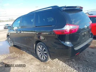 2020 Toyota Sienna XLE z VIN 5TDDZ3DC7LS244873, wystawiony jako IAAI lot #41941263 z przebiegiem 93 545 mil mil oraz . Historia ofert i sprzedaży dostępna na DreamBid. Obrazek 3.